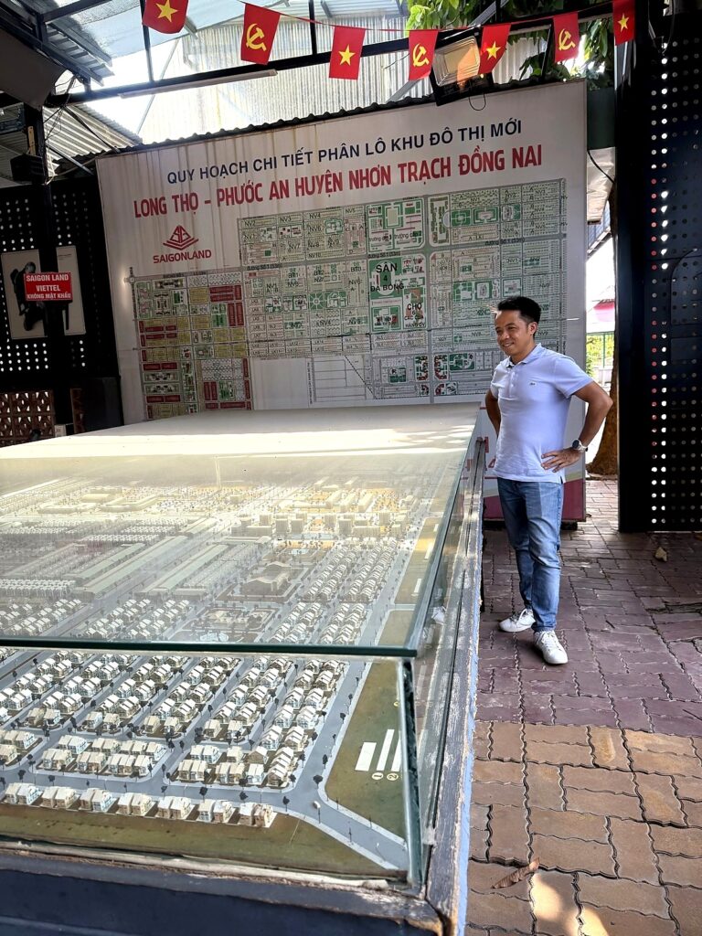 Có nên mua đất Nhơn Trạch - Trần Quốc Hoàn xem sa bàn quy hoạch khu đô thị Long Thọ Phước An, Đồng Nai