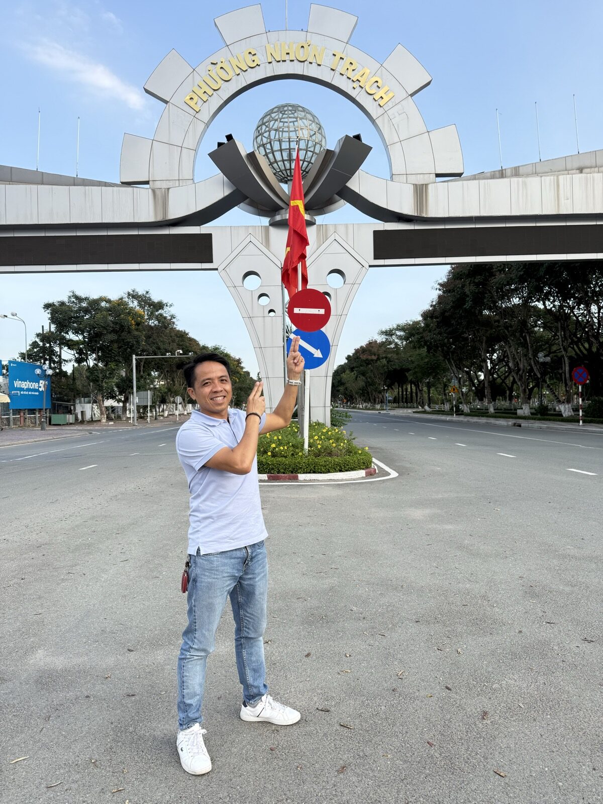 Đất phân lô tách thửa miền Nam — vòng xoay Phường Nhơn Trạch Đồng Nai trong chuyến thực địa NĐT miền Bắc
