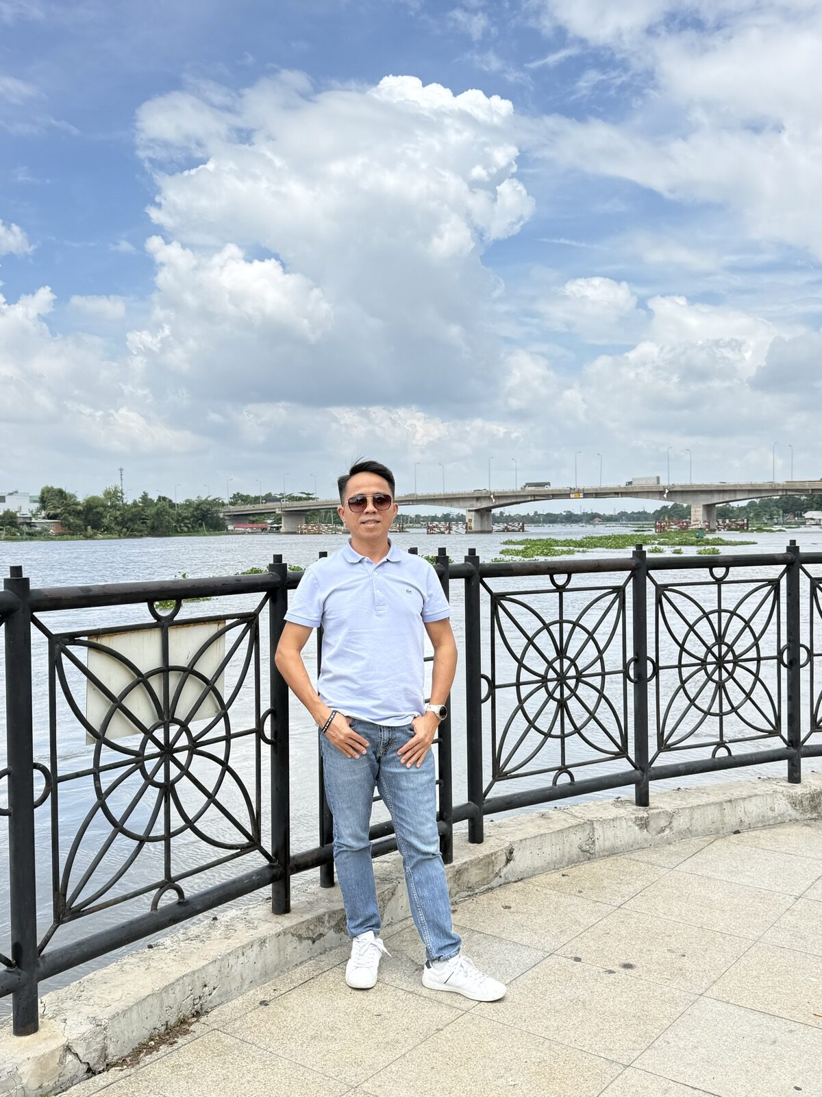 Đầu tư shophouse — Hoàn bên sông Sài Gòn nhìn về vùng đại đô thị mới