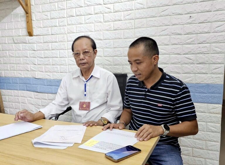 Trần Quốc Hoàn đọc hồ sơ, lọc thông tin trước khi tin tin tức bất động sản