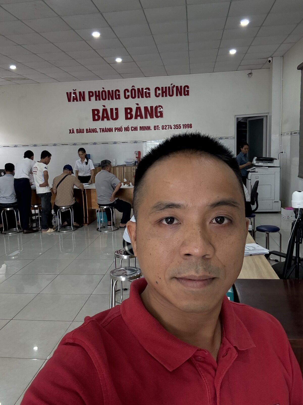 Hoàn tư vấn khách 3 câu hỏi về giá trước giờ cọc bất động sản