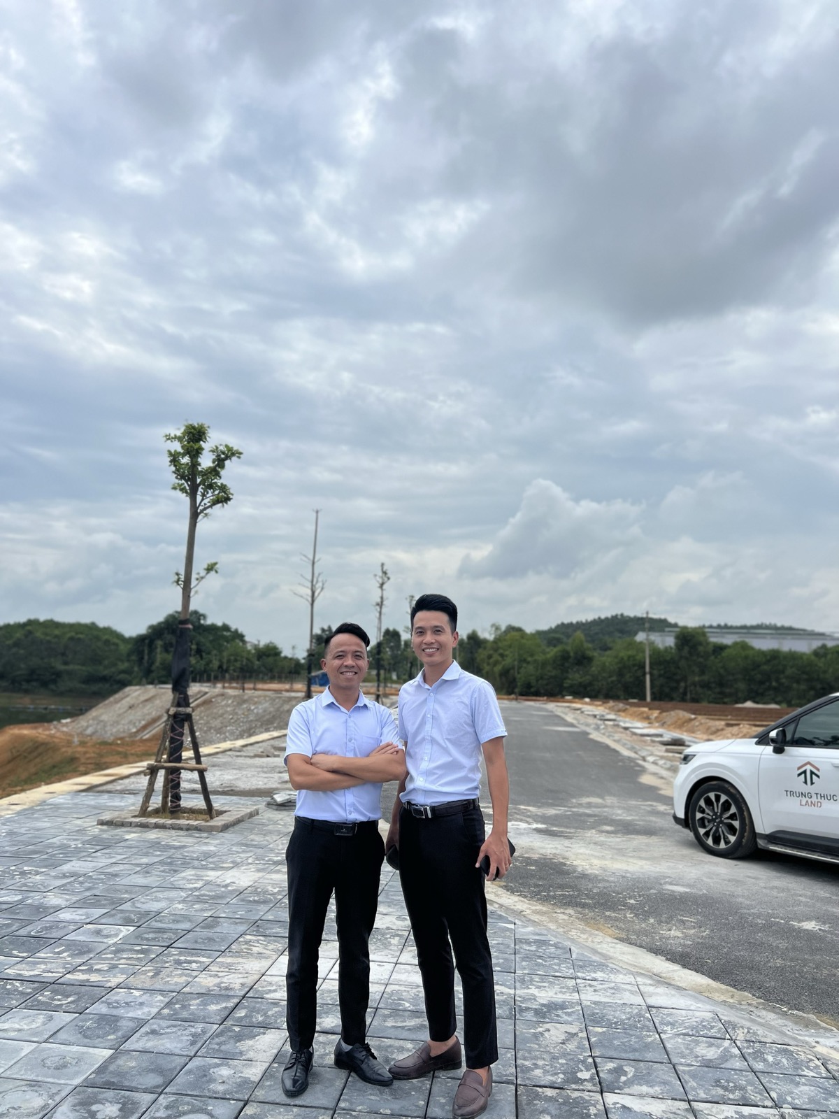 Hoàn khảo sát hiện trạng căn cho thuê - bảo trì và sửa chữa chi phí nuôi