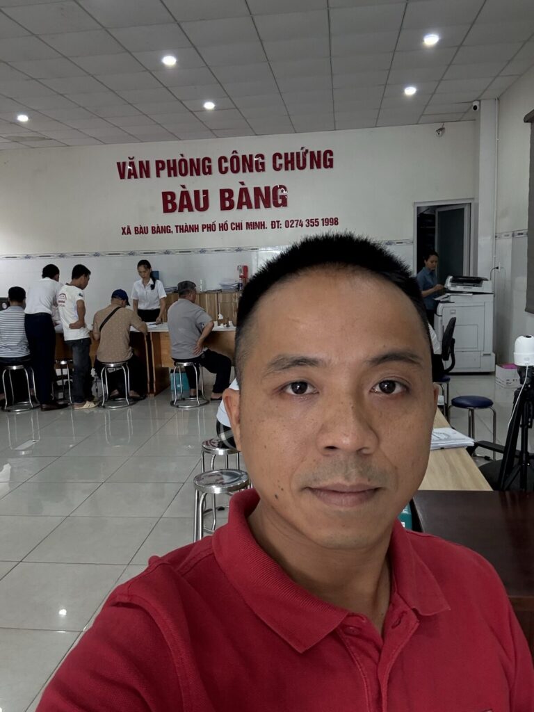 Làm thủ tục tại văn phòng công chứng trước khi đặt cọc mua đất, tránh rút cọc mất tiền
